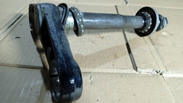 YAMAHA FAZER FZS 600 НИЖНЯЯ ПОЛКА ПОДСЕДЕЛЬНЫЙ СТОЙК ПОДВЕСКА ПОДВЕСКА АМОРТИЗАТОРЫ