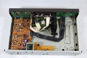 КАССЕТНЫЙ РЕГИСТРАТОР TECHNICS RS-BX747