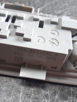 LAMPA POLSTROVÁNÍ 2GA947290A VW T-ROC