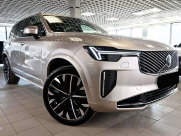 Volvo XC90 II 2026 VOLVO XC90 B5 AWD Ultra Bright Suv 2.0 (250KM) 2026, zdjęcie 4