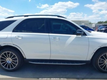 Mercedes GLE V167 2021 Mercedes-Benz GLE 350, 2021r., 4x4, 2.0L 2.0 Benzyna 255KM, zdjęcie 4