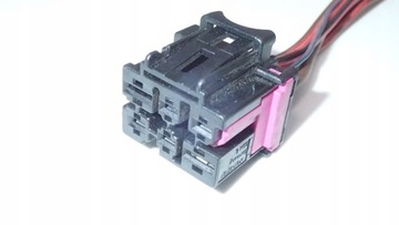 KOSTKA WTYCZKA ZŁĄCZE AUDI VW 4F0937731