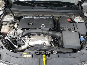 Mercedes GLB 2023 Mercedes-Benz GLB 250 4Matic 2023 2.0l 2.0 Benzyna 221KM, zdjęcie 6