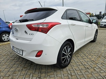 Hyundai i30 II Hatchback 3d 1.4 100KM 2014 Hyundai i30 1,4 benzyna 100KM FIFA World Cup Editi, zdjęcie 2