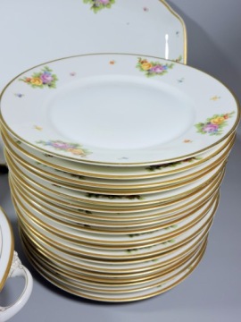 Старинный обеденный сервиз Rosenthal Alt Kronach, 1901 год.