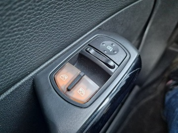 Opel Corsa D Hatchback 1.4 Twinport ECOTEC 90KM 2009 Opel Corsa 1.4 Benzyna 90 KM, Klimatyzacja,, zdjęcie 9