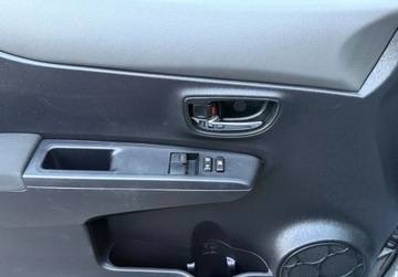 Toyota Yaris III Hatchback 5d 1.4 D-4D DPF 90KM 2013 Toyota Yaris Salon Polska 1.4 Diesel 90KM, zdjęcie 10