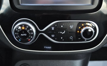 Renault Captur I Crossover 0.9 Energy TCe 90KM 2017 Renault Captur LIFT Benzyna Klimatyzacja Nawigacja Benzyna 90KM, zdjęcie 28