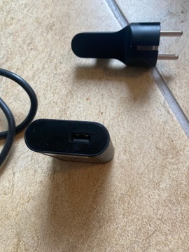 АДАПТЕР ПЕРЕМЕННОГО ТОКА Dell HA24NM130 19,5 В 1,2 А 5 В