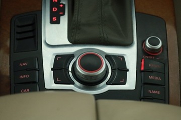 Audi Q7 I SUV 3.0 TDI quattro 233KM 2007 Audi Q7 3.0 TDI , 229 KM, 4X4, Automat, 7 miejsc, zdjęcie 12