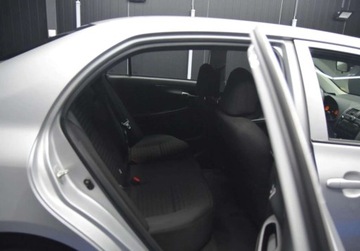 Toyota Corolla X Sedan Facelifting 1.4 D-4D 90KM 2013 Toyota Corolla Polski salon_1.4 D_90KM _ klimatyzacja _ podgrzewane fotele, zdjęcie 5