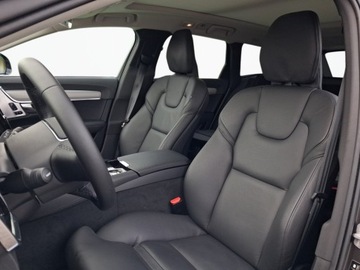 Volvo V90 II Plug-In Facelifting 2.0 T8 Plug-In Hybrid 455KM 2024 Volvo V90 Volvo V90 T8 310KM+145KM AWD Plug-In Ul, zdjęcie 18