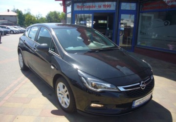 Opel Astra K Hatchback 5d 1.4 Turbo 125KM 2019 Opel Astra Opel Astra K Salon PL - serwis 1.4 Benzyna 125KM, zdjęcie 4