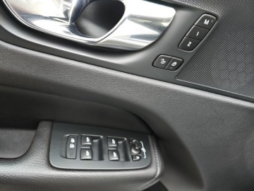 Volvo XC60 II Crossover D5 235KM 2019 Volvo XC 60 salon pl, serwis ASO, f-vat 23 %, zdjęcie 18