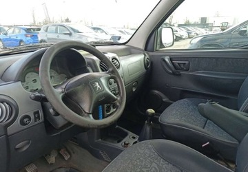 Peugeot Partner I 2.0 HDi 90KM 2005 Peugeot Partner Peugeot Partner 2.0 Diesel 90KM, zdjęcie 6