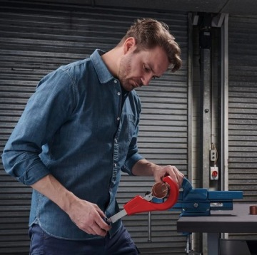 Knipex 90 31 03 BK TubiX XL труборез 6-76 мм