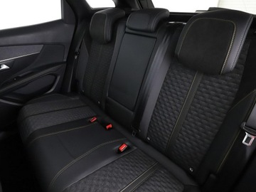 Peugeot 3008 II Plug-In Hybrid Facelifting 1.6 HYBRID4 300KM 2021 Peugeot 3008 FV23% Niski przebieg Historia, zdjęcie 16