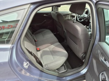 Ford Focus III Kombi 1.6 Duratec 125KM 2011 Ford Focus Titanium 2011 1.6 benzyna 125KM zarejestrowany gwarancja 1.6, zdjęcie 19