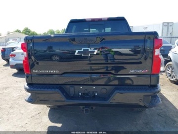 Chevrolet Silverado II 2023 Chevrolet Silverado 1500 Short Bed ZR2 2023 6.2l 6.2 Benzyna 420KM, zdjęcie 4