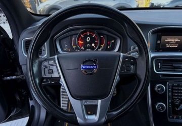 Volvo V60 I Kombi Facelifting 2.0 D4 DRIVE-E 190KM 2018 Volvo V60 R-Design D4 190KM skora BEZWYPADKOWY automat gwarancja, zdjęcie 22