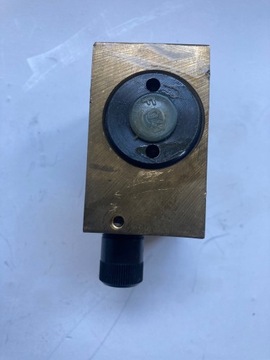 Регулятор системы смазки Tecalemit 2.825.212.1 НОВЫЙ