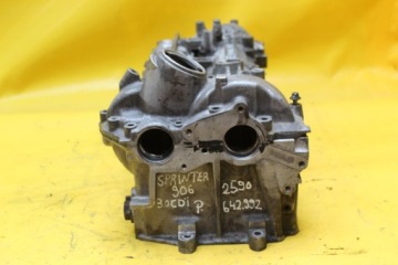 ГОЛОВКА ЦИЛИНДРА ПРАВАЯ SPRINTER 906 3.0 CDI R6420163601