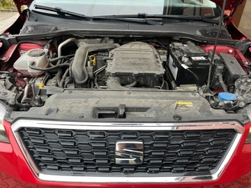 Seat Arona Crossover 1.0 EcoTSI 95KM 2018 Seat Arona 1.0 benzyna 95 KM czarny dach zarej w PL zadbany zamiana, zdjęcie 30