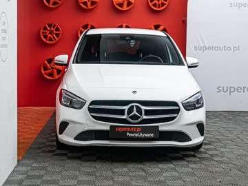 Mercedes Klasa B W247 2020 MERCEDES-BENZ B Klasa 180 d 7G-DCT 1.5 (116KM) 2020, zdjęcie 1