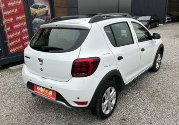 Dacia Sandero II Hatchback 5d Facelifting 1.5 Blue dCi 95KM 2020 Dacia Sandero 1.5 DCI 95 KM 2020r 36.000 km Warszawa 1.5 Diesel, zdjęcie 4