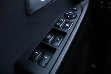 Kia Sportage III SUV Facelifting 1.7 CRDi 115KM 2014 Kia Sportage 1.7 CRDi, Klima, Tempomat, Parktronic, zdjęcie 15