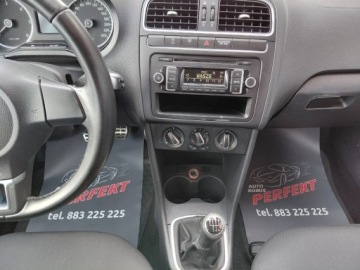 Volkswagen Polo V Hatchback 5d 1.6 TDI-CR DPF 90KM 2011 Volkswagen Polo Klimatyzacja Tempomat Alu Elektryka 1.6 Diesel 90KM, zdjęcie 16