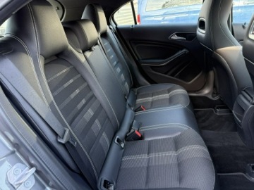 Mercedes Klasa A W176 Hatchback 5d Facelifting 200 156KM 2017 Mercedes A 200 AUTOMAT. ASYSTENT. 1.6 BEN., zdjęcie 26