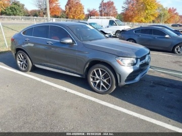 Mercedes GLC C254/X254 2022 Mercedes-Benz GLC 2022 MERCEDES-BENZ GLC 300 4MATIC COUPE 2.0 Benzyna 255KM, zdjęcie 3