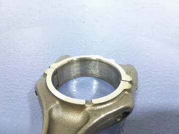 MITSUBISHI OUTLANDER III 2.0B 146 KM 4J11 PÍST OJNICE