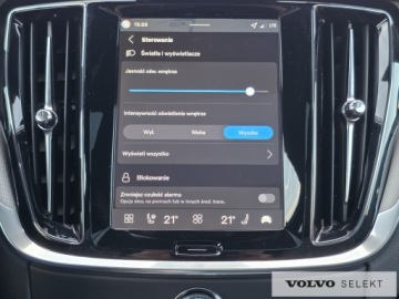 Volvo V60 II  Kombi Facelifting 2.0 B4 197KM 2025 Volvo V60 FV23 Plus Dark B4 197KM ACC BLIS Panoram, zdjęcie 24