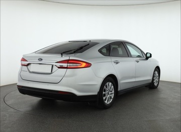 Ford Mondeo V Liftback Facelifting 2.0 EcoBlue 150KM 2019 Ford Mondeo 2.0 EcoBlue, Salon Polska, zdjęcie 4