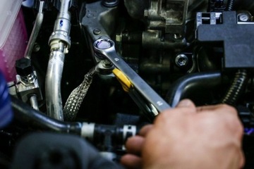 ТОРЦЕВЫЕ КЛЮЧИ С ПЛОСКОЙ КОЛЬЦОЙ 94 + TORX 40 134-EL