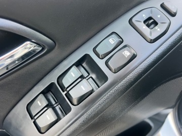 Hyundai ix35 SUV R 2.0 CRDi 184KM 2011 Hyundai ix35 4X4 AUTOMAT POLSKORY KAMERA GRZANE FOTELEKANAPA NAWIGACJA GRZ, zdjęcie 19