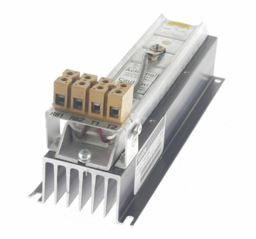LENZE ERBM 100R 150W 00360113 ТОРМОЗНОЙ РЕЗИСТОР