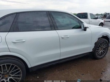 Porsche Cayenne III 2023 Porsche Cayenne Platinum Edition 2023 3.0l 3.0 Benzyna 335KM, zdjęcie 6