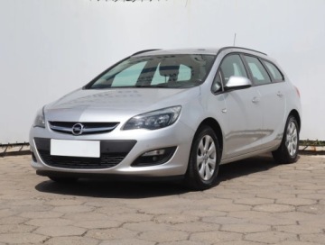 Opel Astra J Sports Tourer Facelifting 1.4 Turbo ECOTEC 120KM 2015 Opel Astra 1.4 T, Salon Polska, Serwis ASO, GAZ, zdjęcie 1
