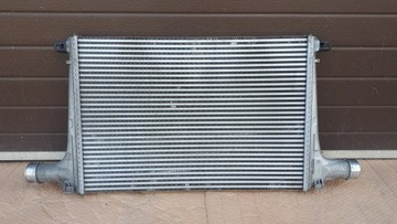 AUDI Q7 Q8 TOUAREG CAYENE 3 CHŁODNICA INTERCOOLER