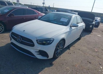 Mercedes Klasa E W213 2021 Mercedes-Benz Klasa E 2021, 2.0L, od ubezpieczalni, zdjęcie 9