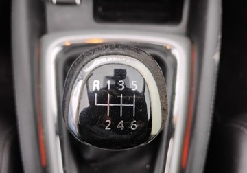 Nissan Qashqai II Crossover 1.2 DIG-T 115KM 2017 Nissan Qashqai 2017r, 1.2 Benzyna. Uszkodzone boki. Jezdzi. 1.2 Benzyna, zdjęcie 19