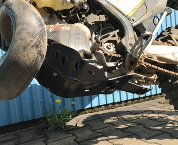 Крышка двигателя и газовые коромысла Gasgas 2023-2021 гг.