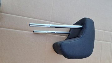 VW GOLF VII 7 KOMBI PODHLAVNÍK LEVÝ NEBO PRAVÝ ZADNÍ