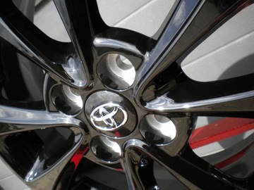 1X NOVÁ DISK HLINÍK 15 4X100 ORIGINÁLNÍ TOYOTA YARIS