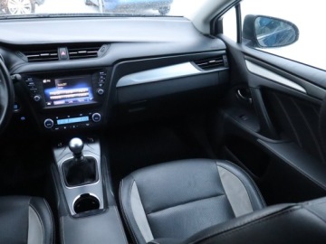 Toyota Avensis III Wagon Facelifting 2015 2.0 D-4D 143KM 2018 Toyota Avensis 2.0 D-4D, Salon Polska, zdjęcie 7