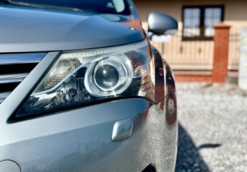 Toyota Avensis III Sedan Facelifting 1.8 Valvematic 147KM 2013 Toyota Avensis 1.8 benzyna 147KM sedan navi kamera cofania LIFT serwis ASO, zdjęcie 11