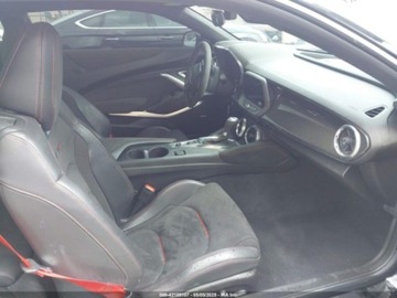 Chevrolet Camaro VI 2019 Chevrolet Camaro ZL1 2019 6.2l 6.2 Benzyna 650KM, zdjęcie 9